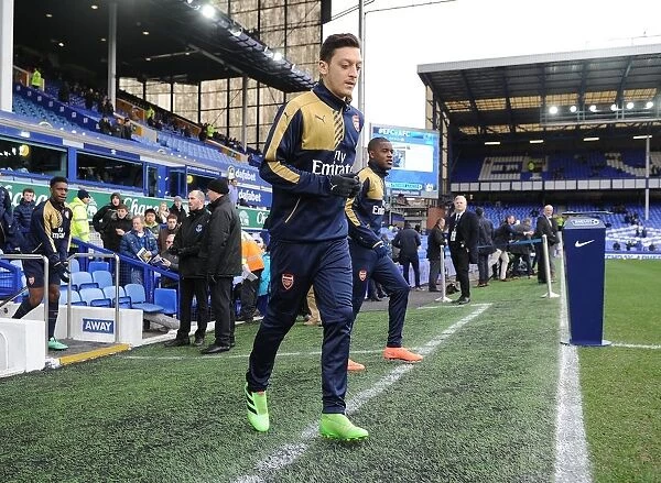 Mesut Ozil: Ready for Battle at Goodison Park (Everton vs Arsenal, Premier League 2015-16)