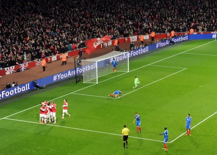 Framed Print : Mesut Ozil Scores Arsenal's Second Goal Against Hull City (2013-14) Framed Print : Mesut Ozil Scores Arsenal's Second Goal Against Hull City (2013-14)