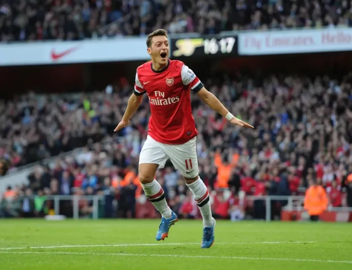 Framed Print : Mesut Ozil Scores Arsenal's Second Goal Against Norwich City (2013-14 Season) Framed Print : Mesut Ozil Scores Arsenal's Second Goal Against Norwich City (2013-14 Season)