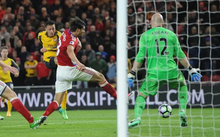 Framed Print : Mesut Ozil Scores Arsenal's Second Goal vs. Middlesbrough (2016-17)