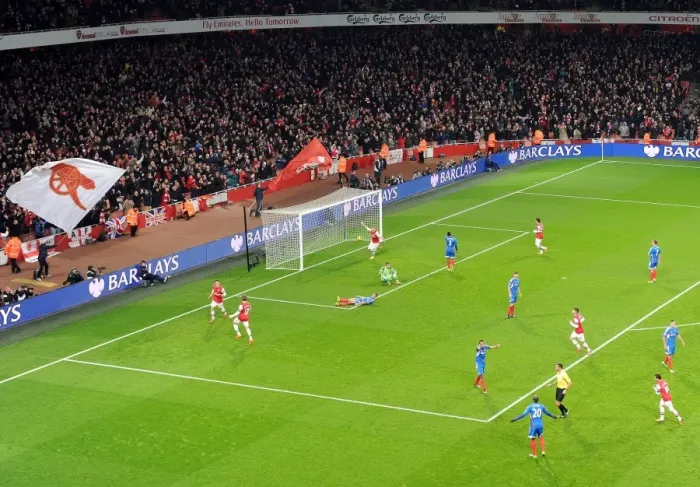 Framed Print : Mesut Ozil Scores Arsenal's Second Goal vs Hull City (2013-14) Framed Print : Mesut Ozil Scores Arsenal's Second Goal vs Hull City (2013-14)