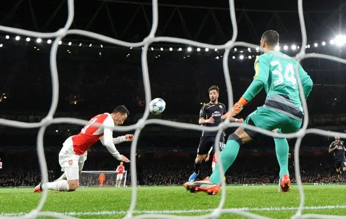 Framed Print : Mesut Ozil Scores First Arsenal Goal in Champions League: Arsenal 1-0 Dinamo Zagreb (2015) Framed Print : Mesut Ozil Scores First Arsenal Goal in Champions League: Arsenal 1-0 Dinamo Zagreb (2015)