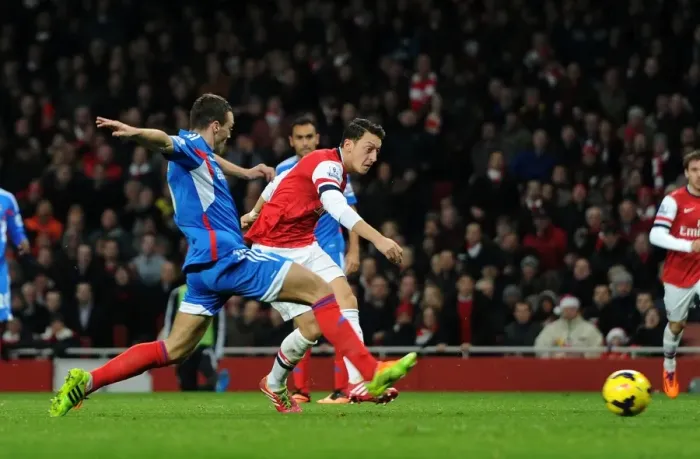 Framed Print : Mesut Ozil Scores Under Pressure: Arsenal's Second Goal vs Hull City (2013-14)