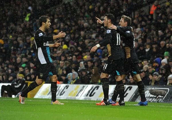 Mesut Ozil Scores Stunner: Norwich City vs. Arsenal, Premier League 2015-16