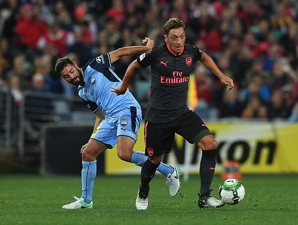 Mesut Ozil vs. Alex Brosque: Sydney FC vs. Arsenal Pre-Season Clash