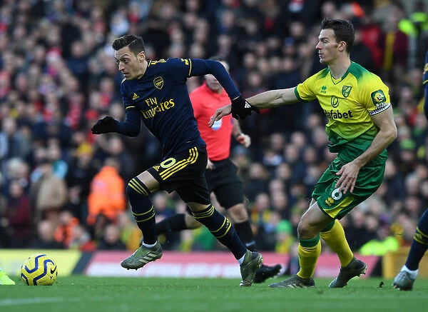 Mesut Ozil vs. Christoph Zimmermann: Battle at Carrow Road - Norwich City vs. Arsenal FC, Premier League 2019-20