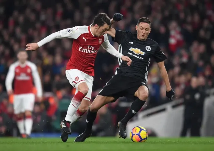 Framed Print : Mesut Ozil vs. Nemanja Matic: Battle in the Midfield - Arsenal v Manchester United (2017-18) Framed Print : Mesut Ozil vs. Nemanja Matic: Battle in the Midfield - Arsenal v Manchester United (2017-18)