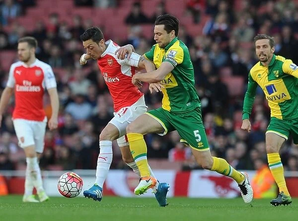 Mesut Ozil vs Russell Martin: A Battle at Arsenal vs Norwich City, Premier League 2015-16