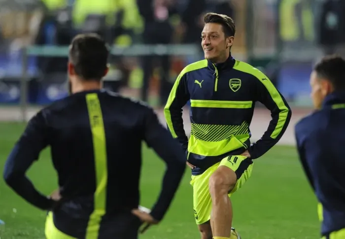 Framed Print : Mesut Ozil Warming Up: Arsenal FC vs PFC Ludogorets Razgrad, UEFA Champions League, Sofia, Bulgaria, 2016 Framed Print : Mesut Ozil Warming Up: Arsenal FC vs PFC Ludogorets Razgrad, UEFA Champions League, Sofia, Bulgaria, 2016