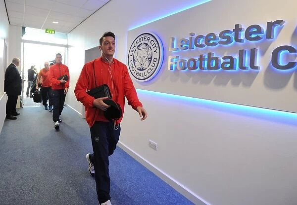 Mesut Ozil's Arrival at Leicester: A Premier League Clash, 2015 / 16
