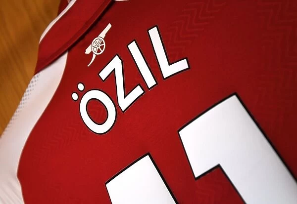 Mesut Ozil's Arsenal Shirt in the Changing Room before Arsenal vs. Chelsea (2017-18)