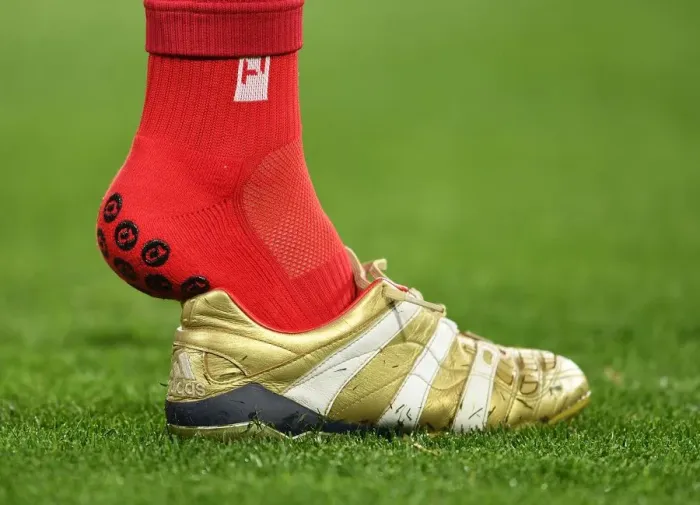 Framed Print : Mesut Ozil's Boots: Napoli v Arsenal, UEFA Europa League Quarterfinal Second Leg, Stadio San Paolo, 2019