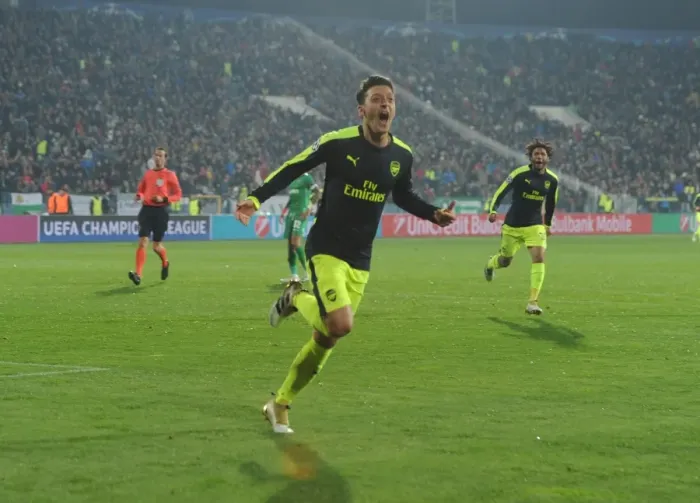 Framed Print : Mesut Ozil's Decisive Goal: Arsenal's Victory over Ludogorets Razgrad in the 2016-17 UEFA Champions League