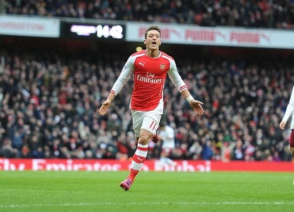 Mesut Ozil's Decisive Strike: Arsenal's Victory over Aston Villa, Premier League 2014-15