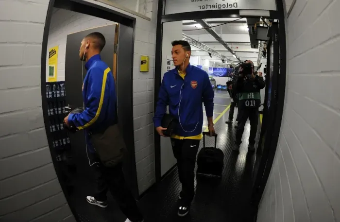 Framed Print : Mesut Ozil's Emotional Return: Borussia Dortmund vs. Arsenal, UEFA Champions League (2013)