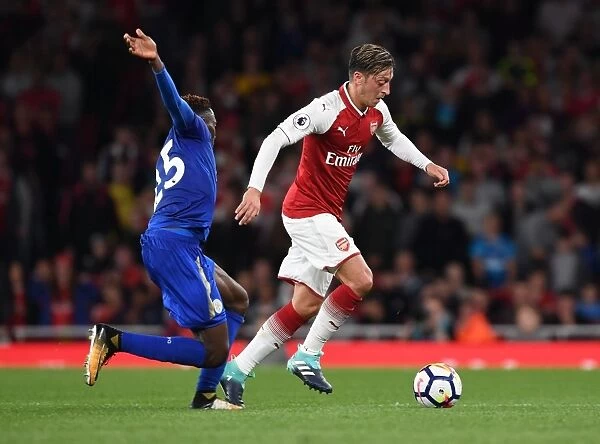 Mesut Ozil's Masterclass: Outsmarting Wilfred Ndidi at Arsenal vs Leicester City, 2017-18 Premier League