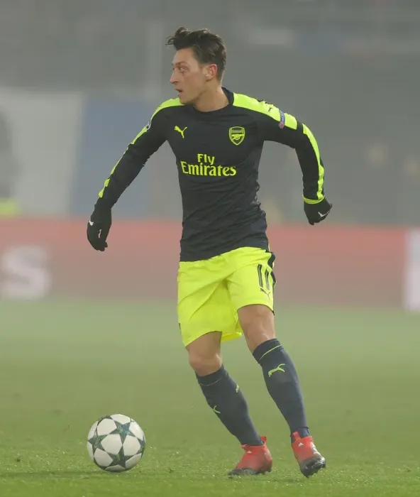Framed Print : Mesut Ozil's Standout Show: Arsenal's Victory Over FC Basel in the 2016-17 UEFA Champions League Framed Print : Mesut Ozil's Standout Show: Arsenal's Victory Over FC Basel in the 2016-17 UEFA Champions League