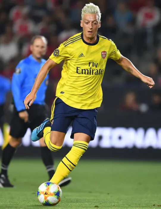 Framed Print : Mesut Ozil's Stellar Performance: Arsenal vs. Bayern Munich, 2019 International Champions Cup Framed Print : Mesut Ozil's Stellar Performance: Arsenal vs. Bayern Munich, 2019 International Champions Cup