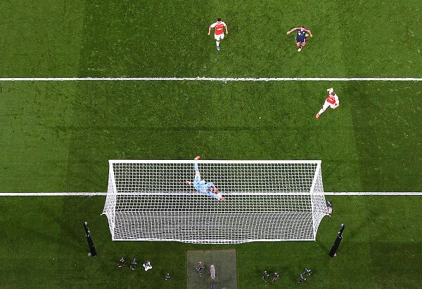 Mesut Ozil's Stunner: Arsenal's Victory Over Bayern Munich in the Champions League, 2015