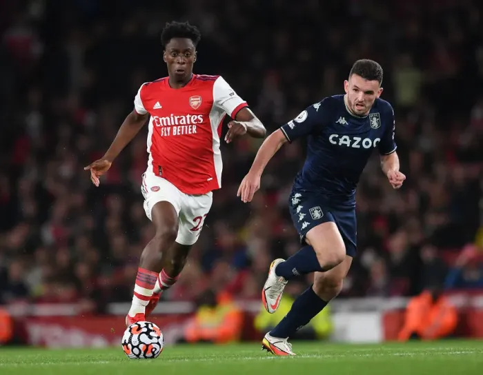 Framed Print : Midfield Battle: Lokonga vs McGinn - Arsenal vs Aston Villa Framed Print : Midfield Battle: Lokonga vs McGinn - Arsenal vs Aston Villa