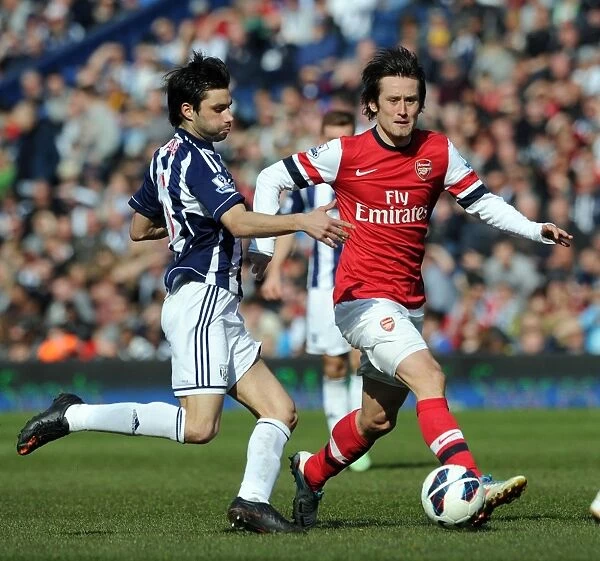 Midfield Battle: Rosicky vs. Yacob, Arsenal vs. West Bromwich Albion, Premier League 2012-13