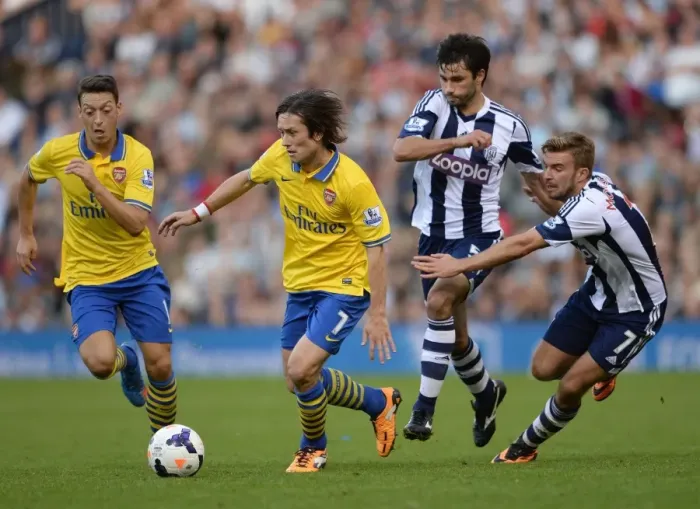Framed Print : Midfield Showdown: Ozil and Rosicky vs Yacob and Morrison - Arsenal vs West Bromwich Albion (2013-14)