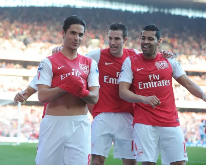 Framed Print : Mikel Arteta, Andre Santos, and Robin van Persie Celebrate Arsenal's Goals Against Aston Villa (2011-12) Framed Print : Mikel Arteta, Andre Santos, and Robin van Persie Celebrate Arsenal's Goals Against Aston Villa (2011-12)