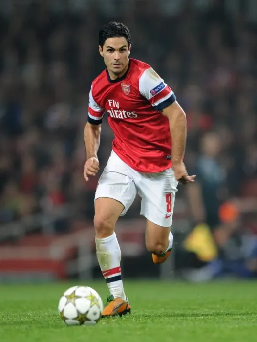 Framed Print : Mikel Arteta (Arsenal). Arsenal 0: 2 Schalke 04. UEFA Champions League. Group B Framed Print : Mikel Arteta (Arsenal). Arsenal 0: 2 Schalke 04. UEFA Champions League. Group B