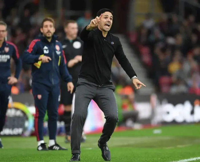 Framed Print : Mikel Arteta and Arsenal Face Off in Premier League Clash at Southampton (2022-23) Framed Print : Mikel Arteta and Arsenal Face Off in Premier League Clash at Southampton (2022-23)