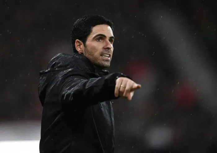 Framed Print : Mikel Arteta: Arsenal Head Coach in Action at AFC Bournemouth vs Arsenal FC, Premier League 2019-20