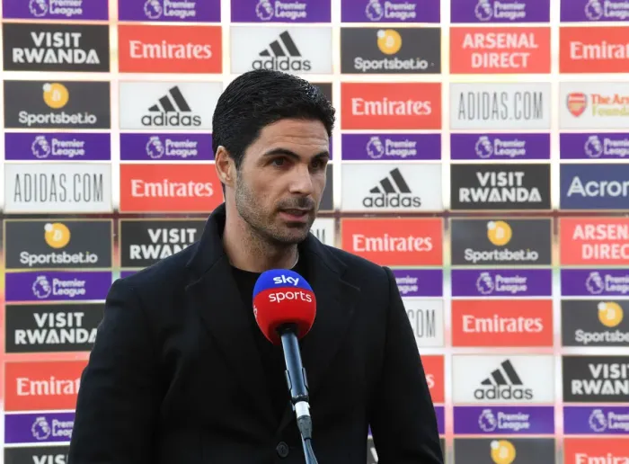 Framed Print : Mikel Arteta: Arsenal Manager Prepares for Arsenal vs. Everton Showdown at Emirates Stadium