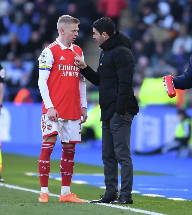 Framed Print : Mikel Arteta Coaches Arsenal Against Leicester City in Premier League Clash, 2022-23 Framed Print : Mikel Arteta Coaches Arsenal Against Leicester City in Premier League Clash, 2022-23