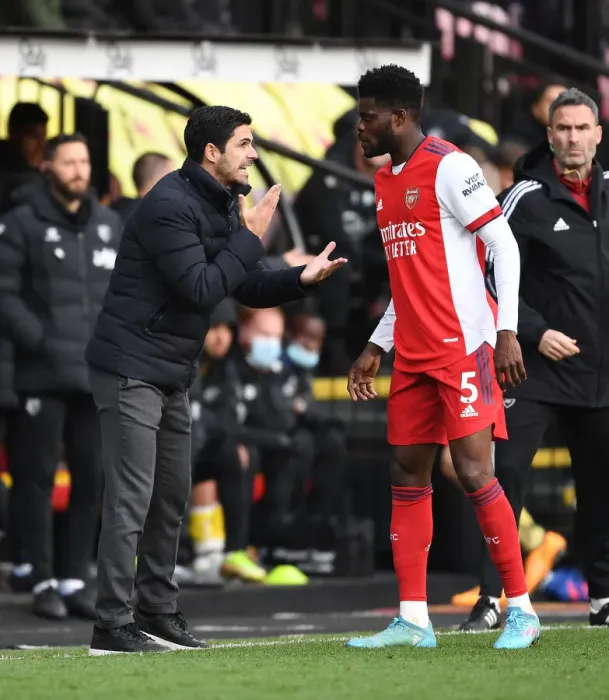 Framed Print : Mikel Arteta Coaches Thomas Partey During Intense Watford vs. Arsenal Premier League Clash