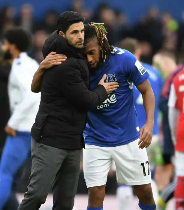 Framed Print : Mikel Arteta Embraces Alex Iwobi: Everton vs. Arsenal, Premier League 2022-23