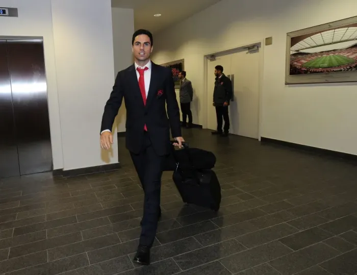 Framed Print : Mikel Arteta at Emirates Stadium: Arsenal FC vs. FC Bayern Munchen - UEFA Champions League 2015 / 16 Framed Print : Mikel Arteta at Emirates Stadium: Arsenal FC vs. FC Bayern Munchen - UEFA Champions League 2015 / 16