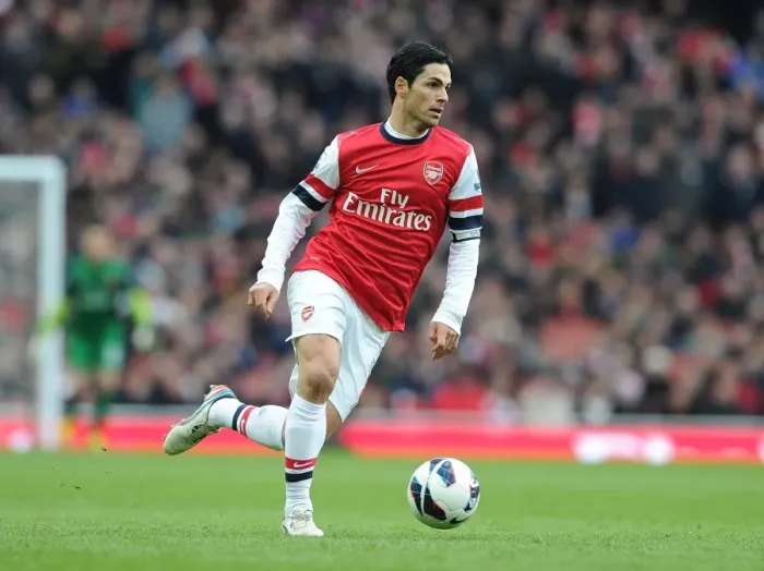 Framed Print : Mikel Arteta Focused: Arsenal vs. Reading, Premier League 2012-13
