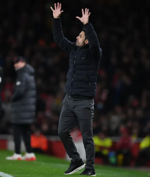 Framed Print : Mikel Arteta Focused: Arsenal vs Liverpool, Premier League 2021-22
