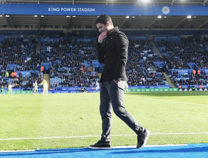 Framed Print : Mikel Arteta Goes Head-to-Head with Leicester City in Premier League Showdown