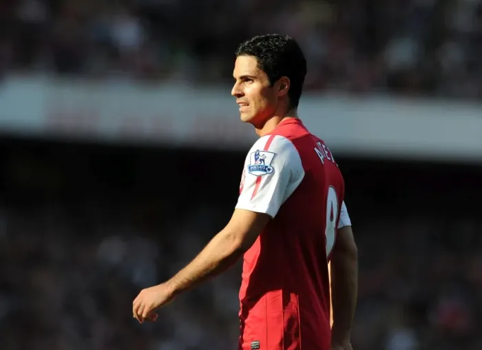 Framed Print : Mikel Arteta Leads Arsenal Against Aston Villa - Premier League 2011-12 Framed Print : Mikel Arteta Leads Arsenal Against Aston Villa - Premier League 2011-12