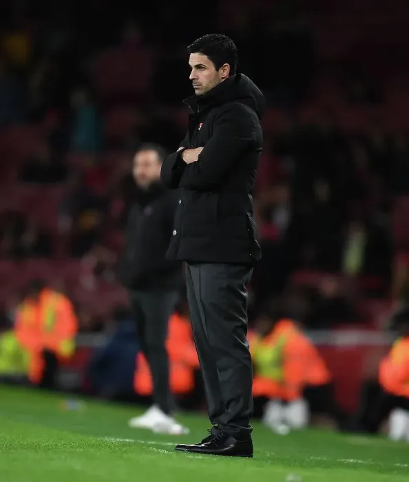 Framed Print : Mikel Arteta Leads Arsenal Against Brighton in Carabao Cup (2022-23)