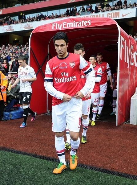 Mikel Arteta Leads Arsenal Out at Emirates Stadium (Arsenal v Fulham, 2012-13)