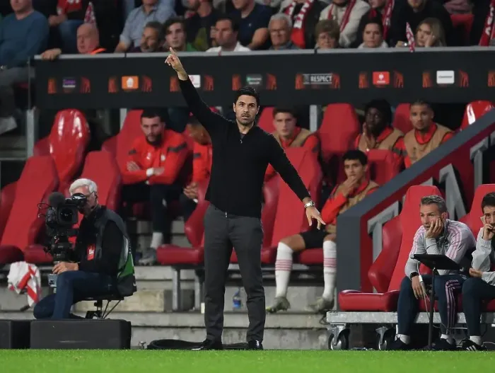 Framed Print : Mikel Arteta Leads Arsenal in Europa League Battle against PSV Eindhoven