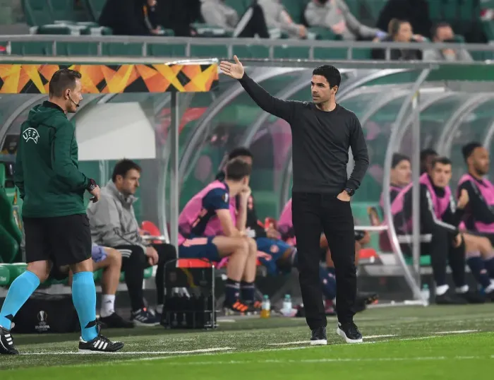 Framed Print : Mikel Arteta Leads Arsenal in Europa League Battle against Rapid Vienna Framed Print : Mikel Arteta Leads Arsenal in Europa League Battle against Rapid Vienna