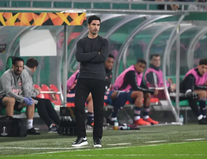 Framed Print : Mikel Arteta Leads Arsenal in Europa League Battle against Rapid Vienna Framed Print : Mikel Arteta Leads Arsenal in Europa League Battle against Rapid Vienna