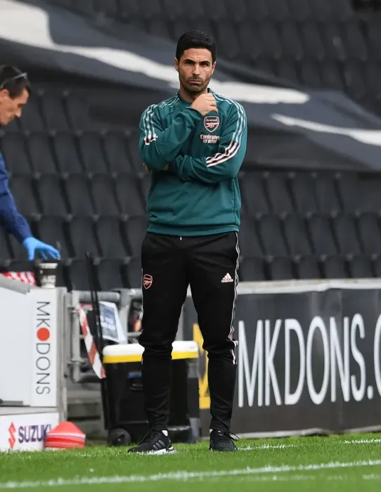 Framed Print : Mikel Arteta Leads Arsenal in Pre-Season Clash against MK Dons Framed Print : Mikel Arteta Leads Arsenal in Pre-Season Clash against MK Dons