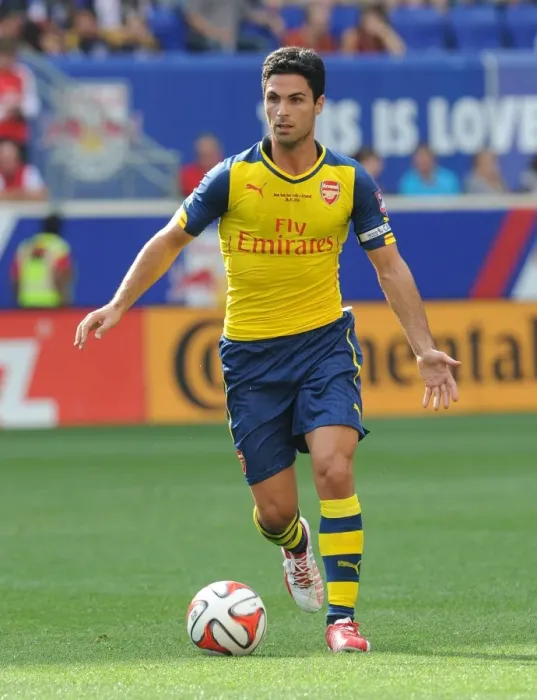 Framed Print : Mikel Arteta Leads Arsenal in Pre-Season Clash Against New York Red Bulls (2014-15)