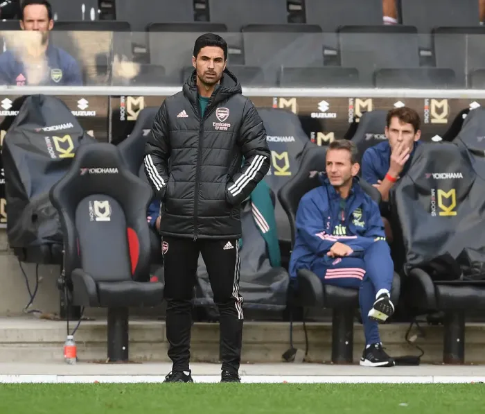 Framed Print : Mikel Arteta Leads Arsenal in Pre-Season Friendly against MK Dons