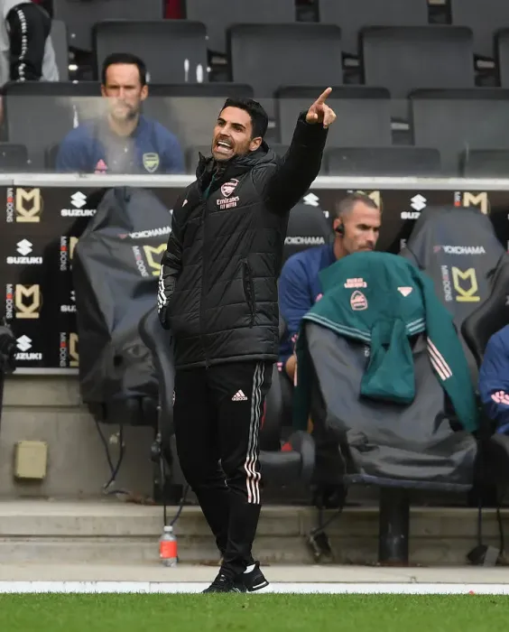 Framed Print : Mikel Arteta Leads Arsenal in Pre-Season Match against MK Dons (2020-21) Framed Print : Mikel Arteta Leads Arsenal in Pre-Season Match against MK Dons (2020-21)