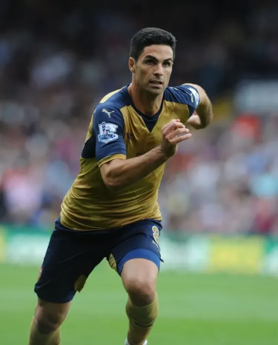 Framed Print : Mikel Arteta Leads Arsenal in Premier League Showdown against Crystal Palace (2015-16)