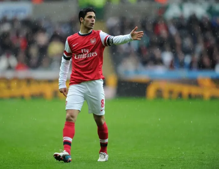 Framed Print : Mikel Arteta Leads Arsenal Against Swansea City, 2013 Framed Print : Mikel Arteta Leads Arsenal Against Swansea City, 2013